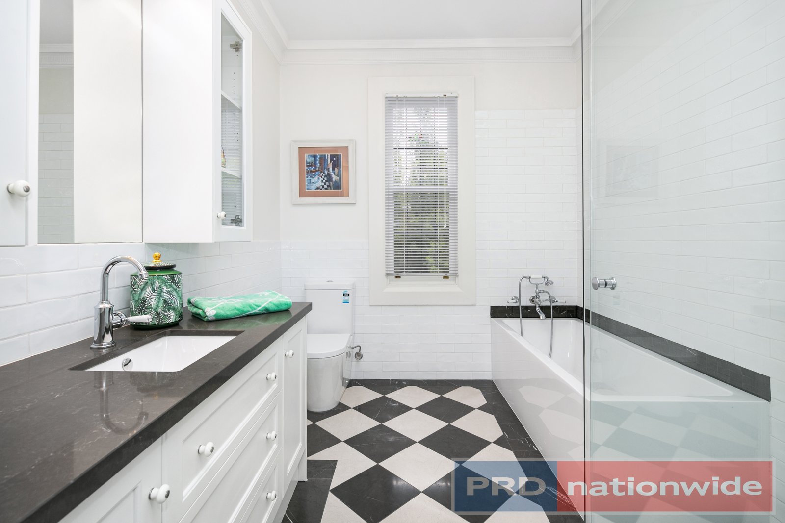 418 Larter Street GOLDEN POINT 15