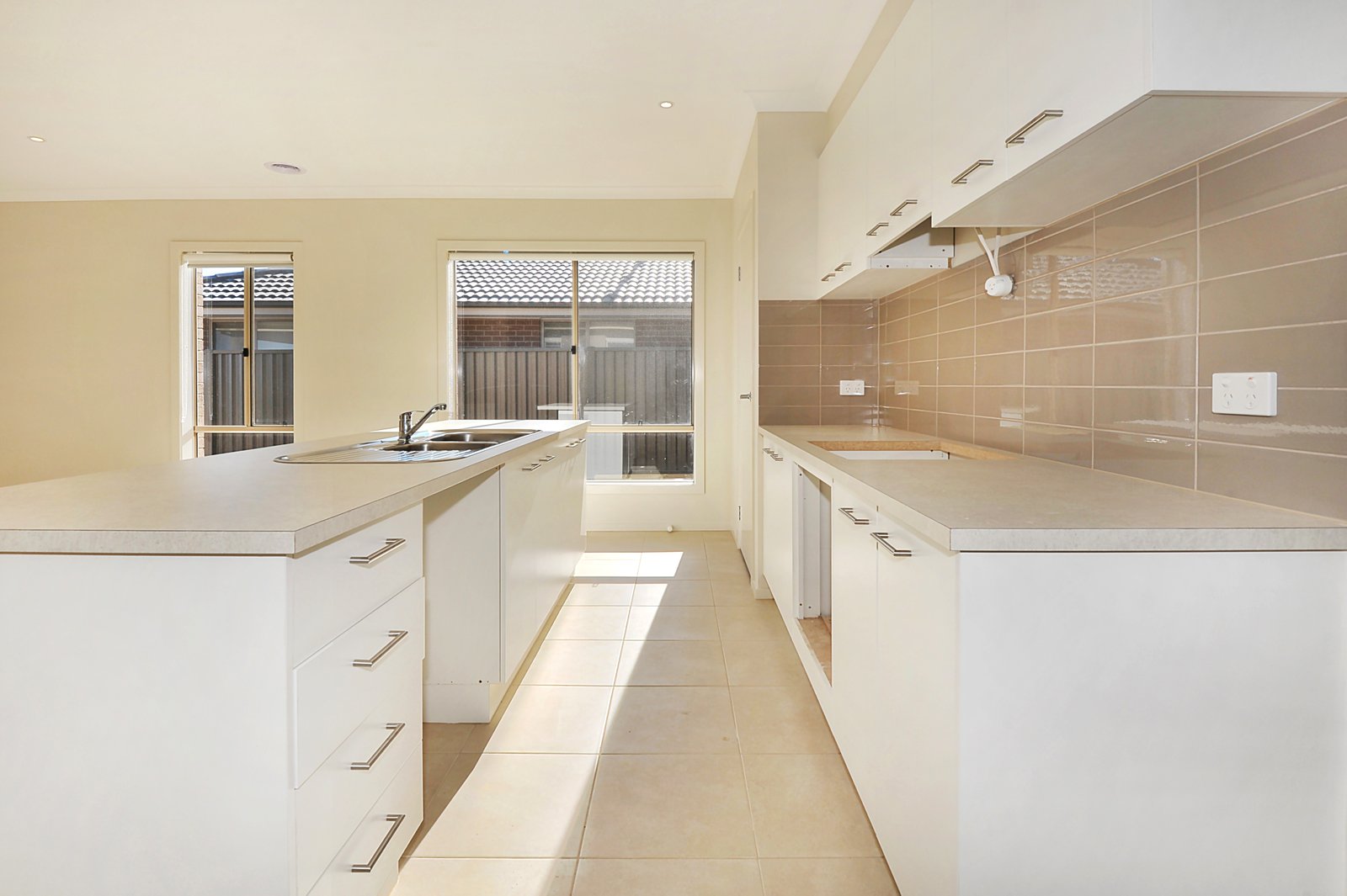 Gallery: 418 Marshall Road