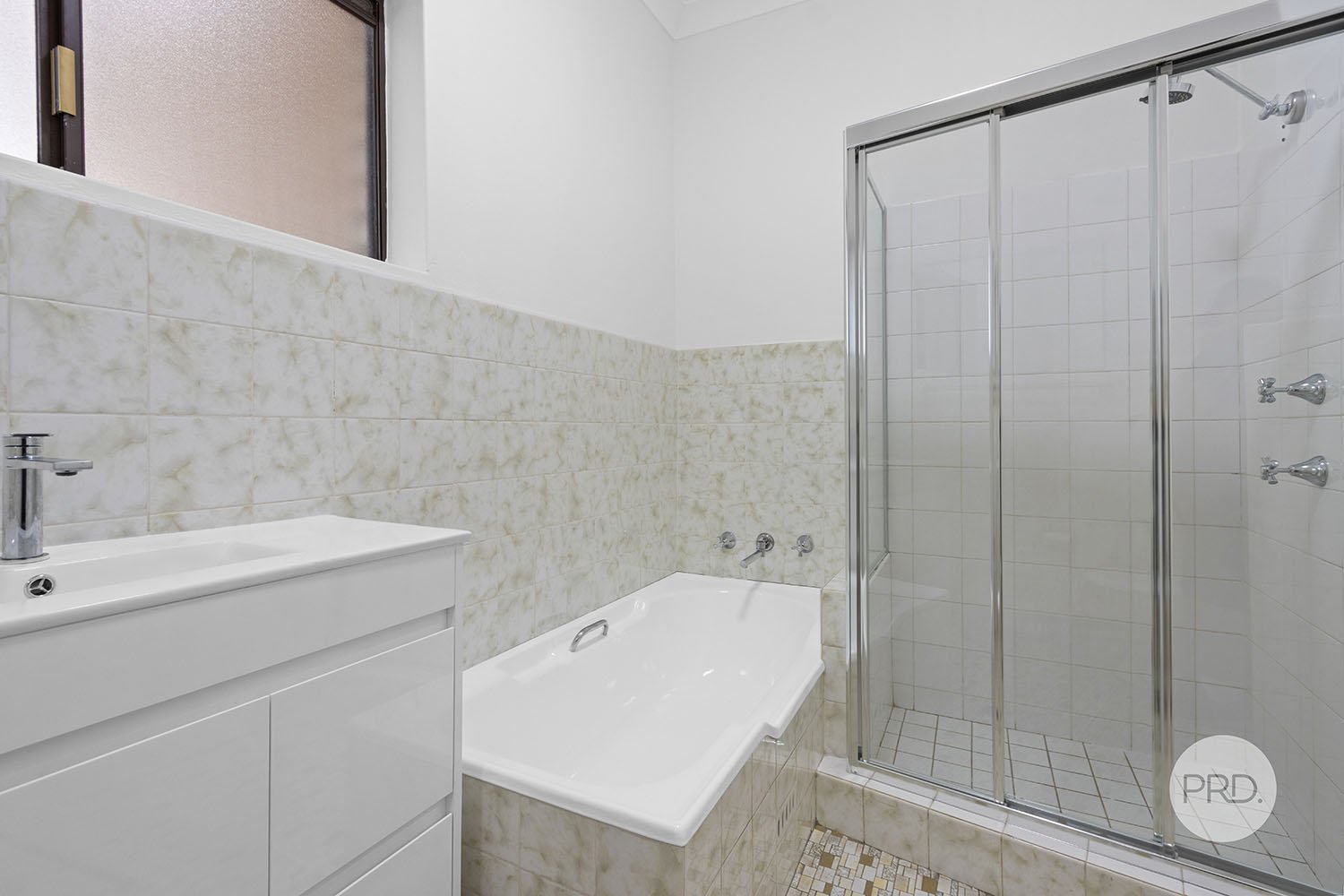 4/18 Oatley Avenue OATLEY 3