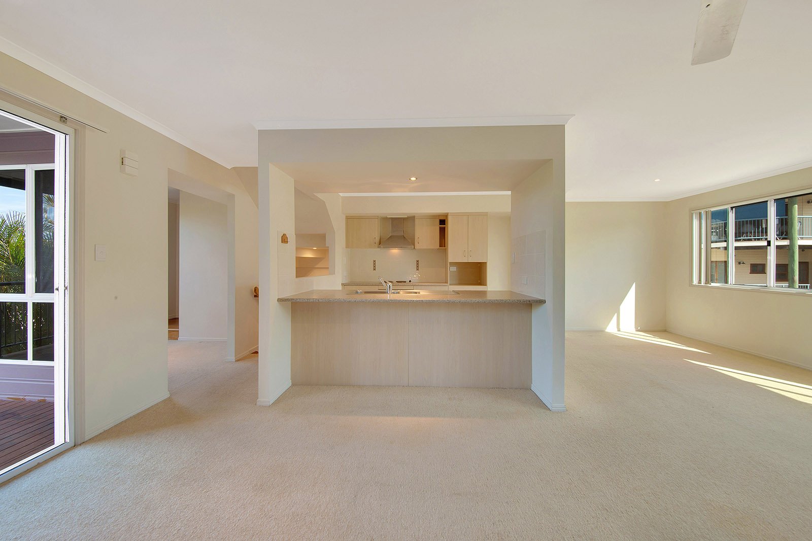 4/18 PACIFIC Avenue TANNUM SANDS 13