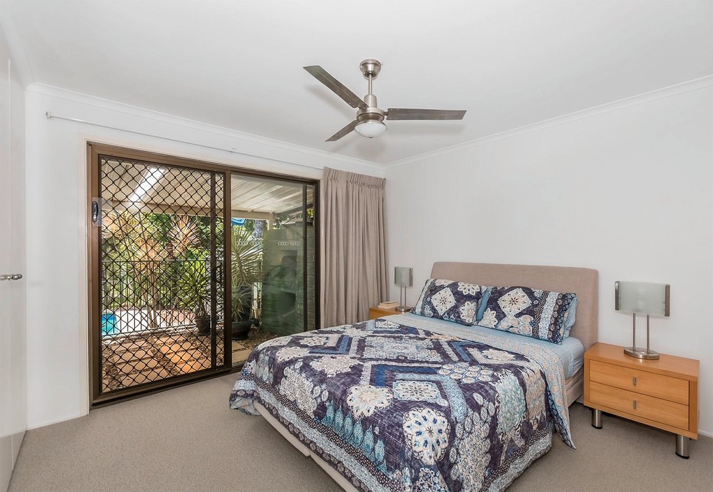 4/180 Ron Penhaligon Way ROBINA 8