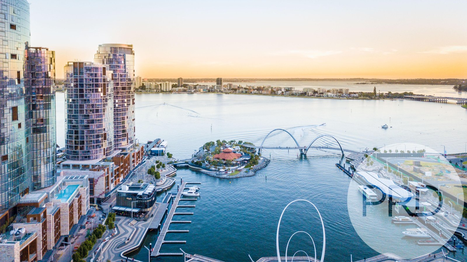 418/11 Barrack Square PERTH 1