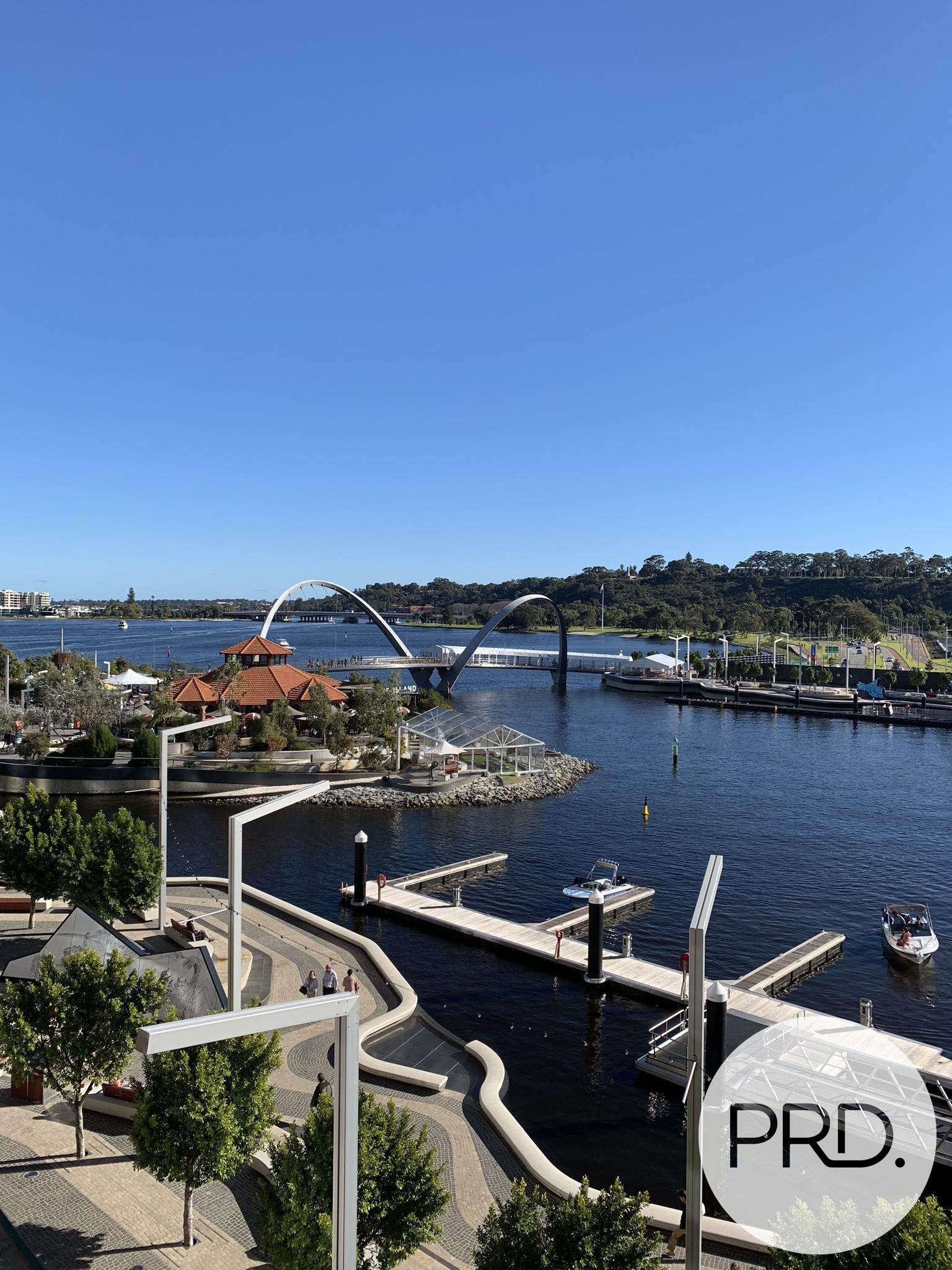 418/11 Barrack Square PERTH 19