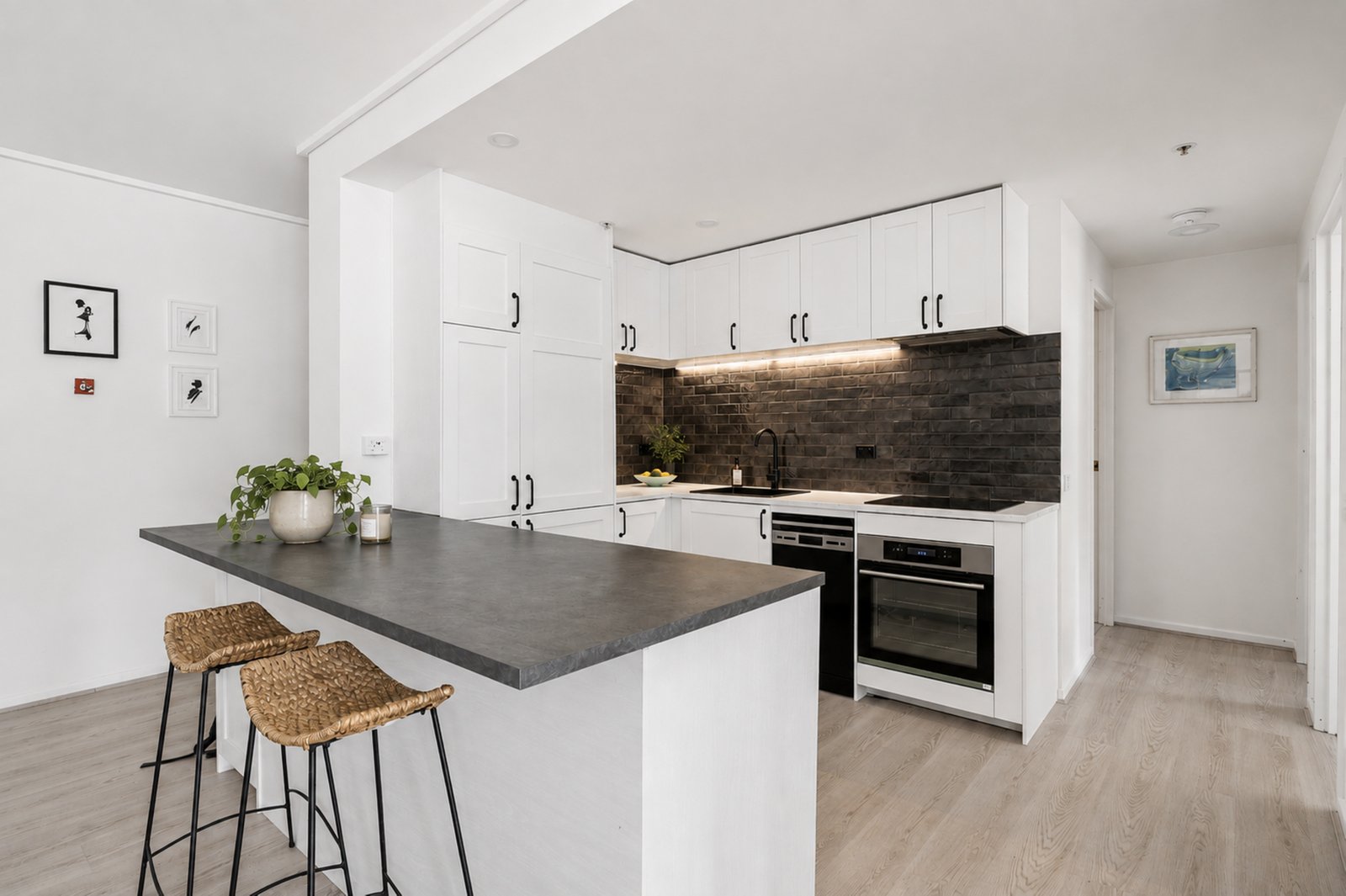 Gallery: 418/181 Exhibition Street