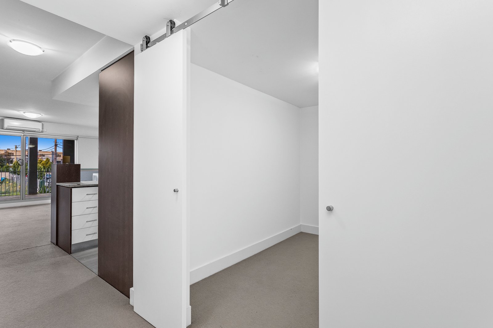Gallery: 4/185 Francis Street