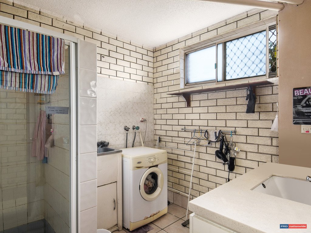 4/1875 Gold Coast Highway BURLEIGH HEADS 7