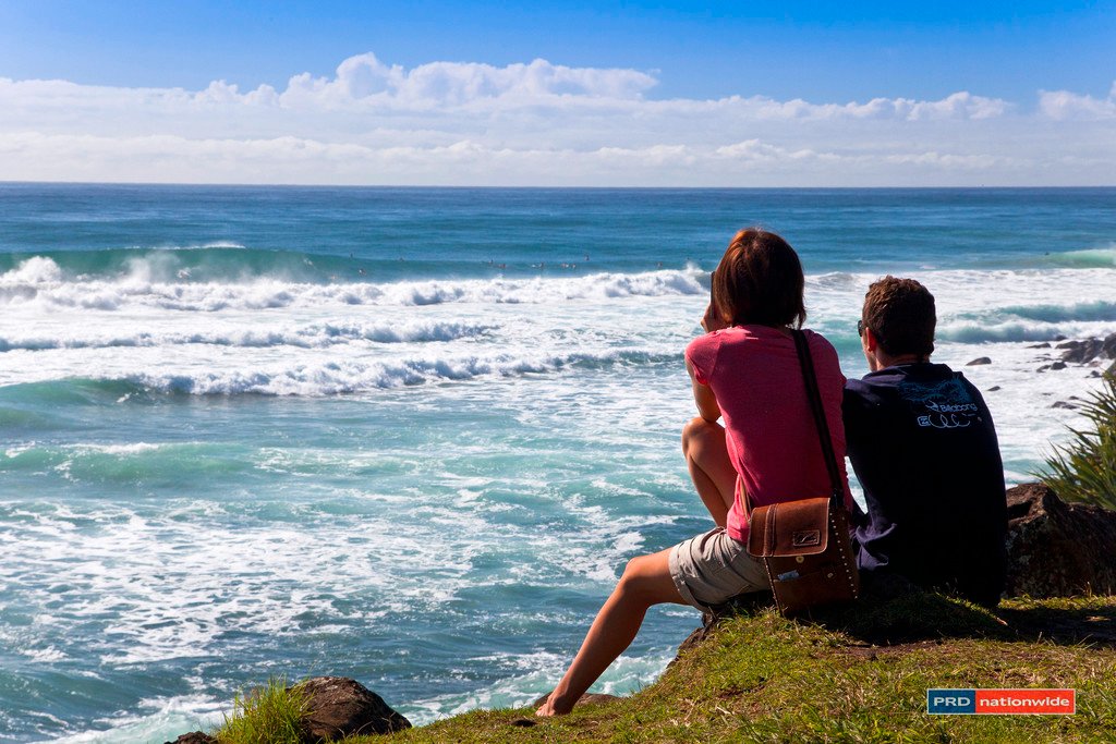 4/1875 Gold Coast Highway BURLEIGH HEADS 9