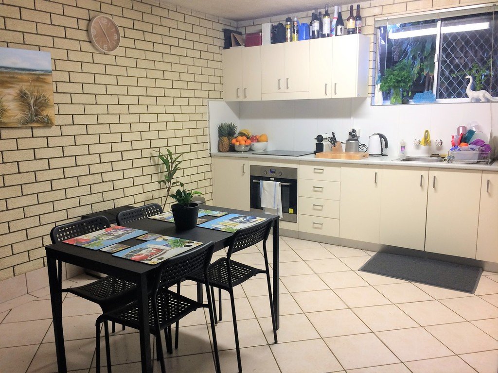 4/1875 Gold Coast Hwy  BURLEIGH HEADS 2