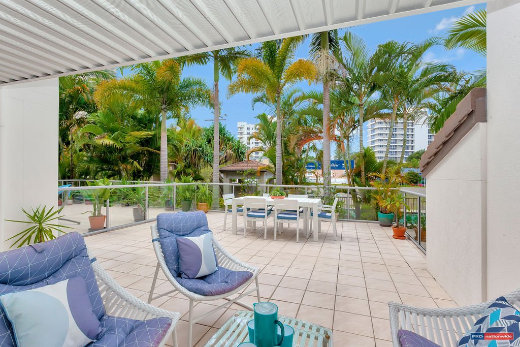 4/1880-1888 Gold Coast Highway BURLEIGH HEADS 2