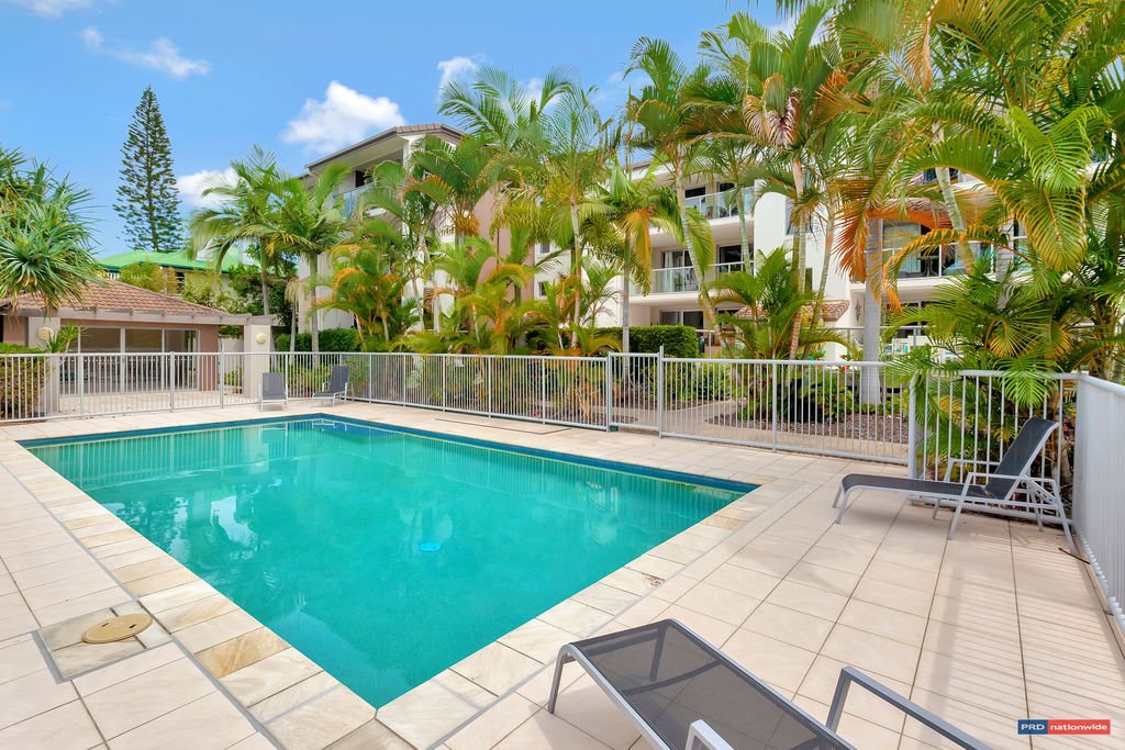 4/1880-1888 Gold Coast Highway BURLEIGH HEADS 3