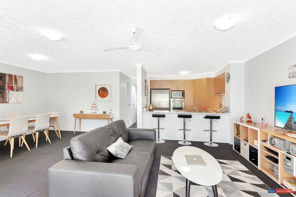 4/1880-1888 Gold Coast Highway BURLEIGH HEADS 5