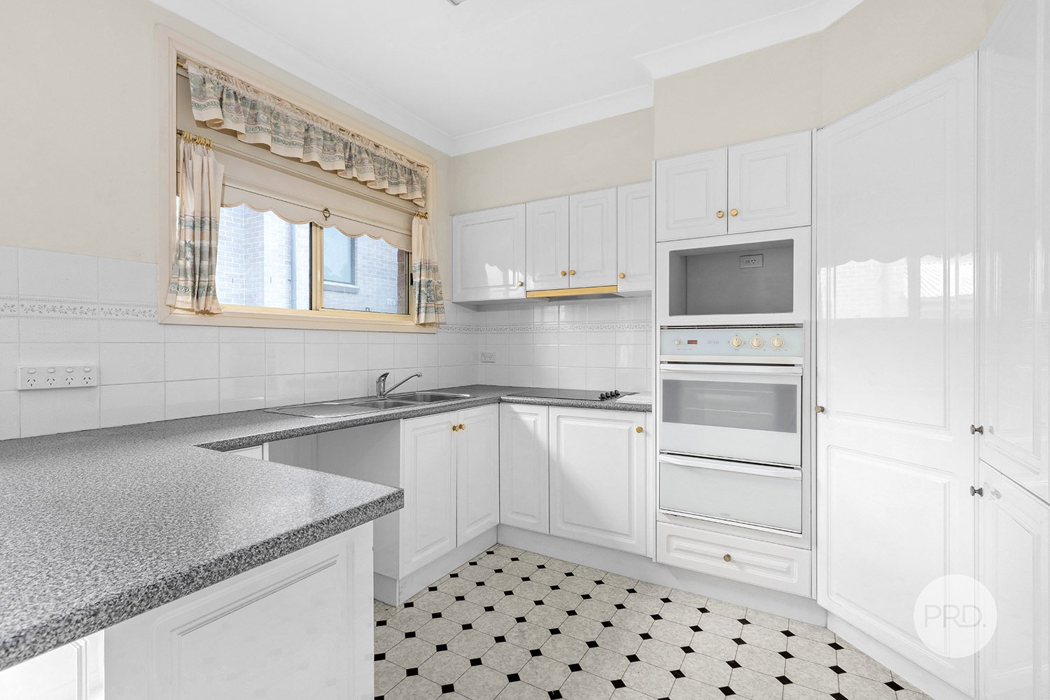 4/19-21 Ada Street OATLEY 3