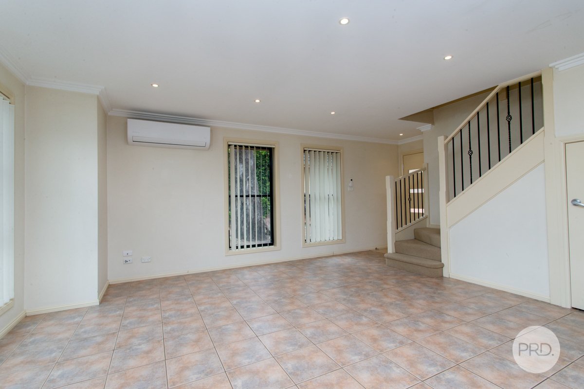 4/19-21 Jamison Road KINGSWOOD 3