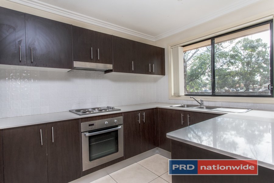 4/19-21 Jamison Road KINGSWOOD 6