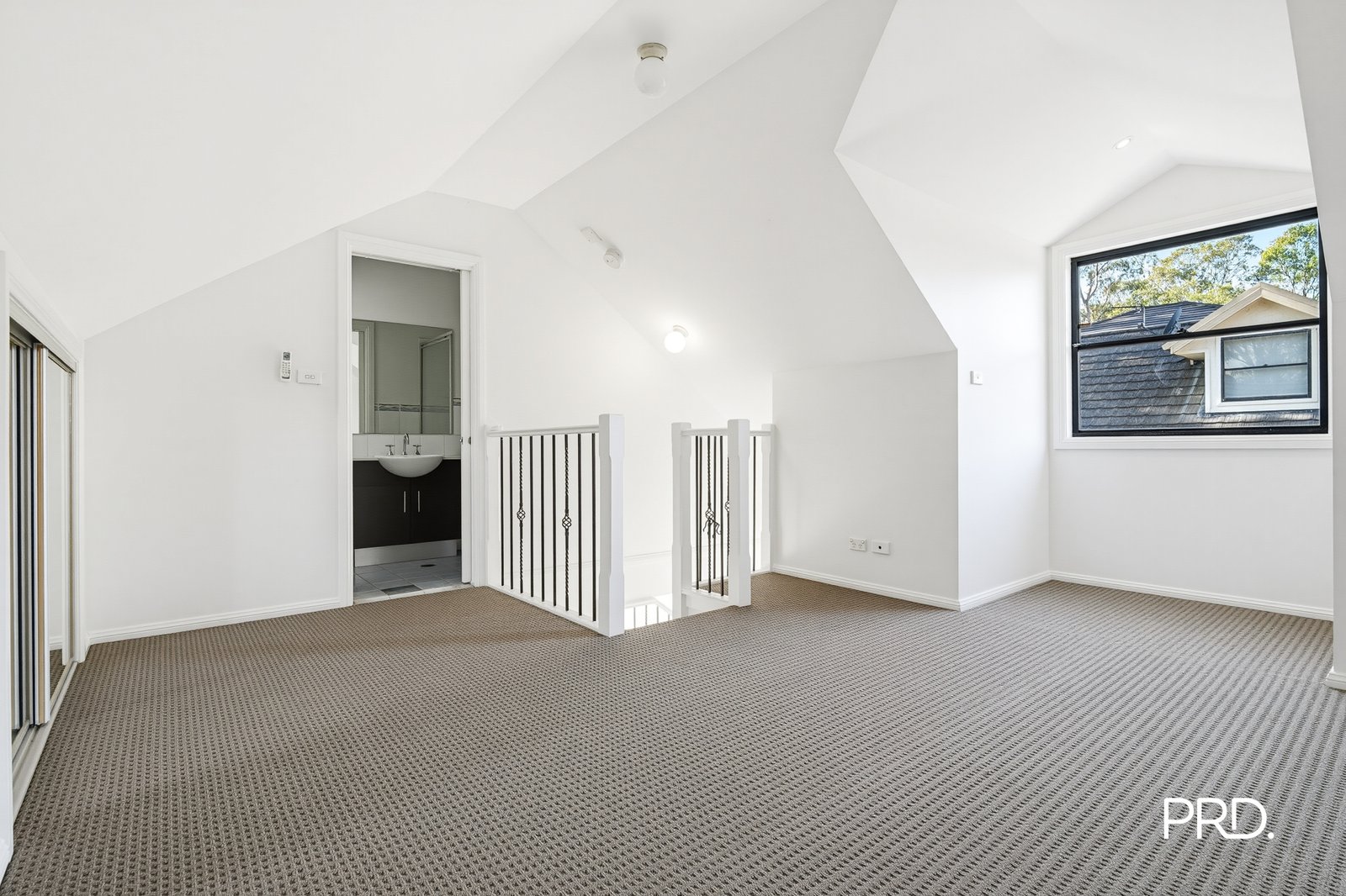 4/19-21 Jamison Road Kingswood 4