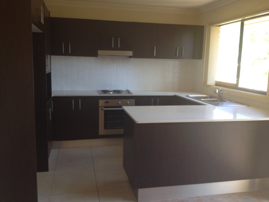 4/19-21 Jamison Road KINGSWOOD 3