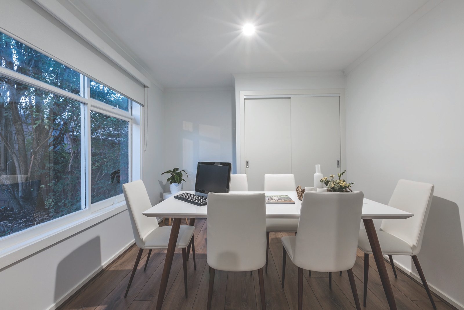 Gallery: 419 Drummond Street South