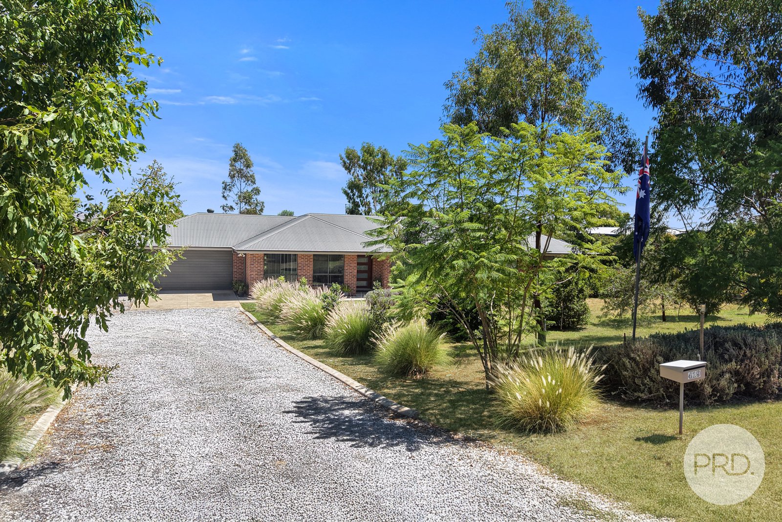 419 Forest Road TAMWORTH 3