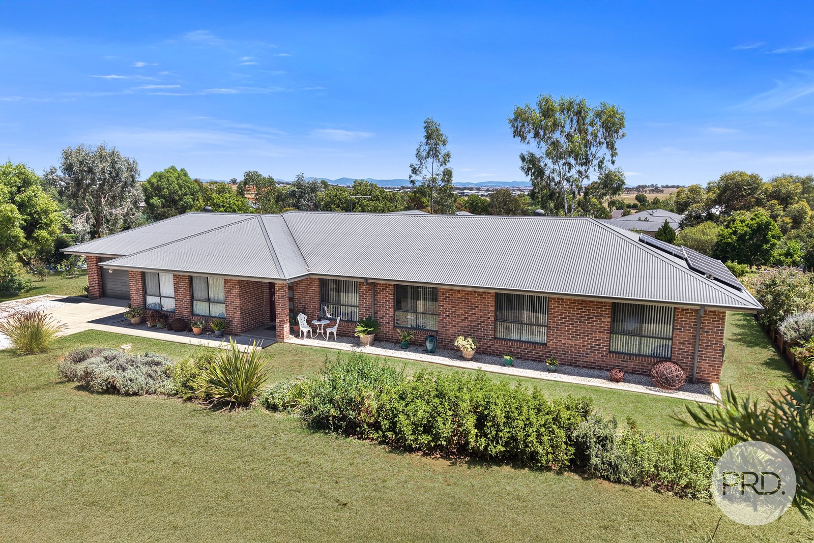 419 Forest Road TAMWORTH 4