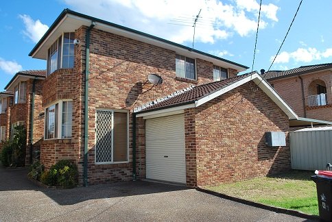 4/19 Hixson Street BANKSTOWN 1