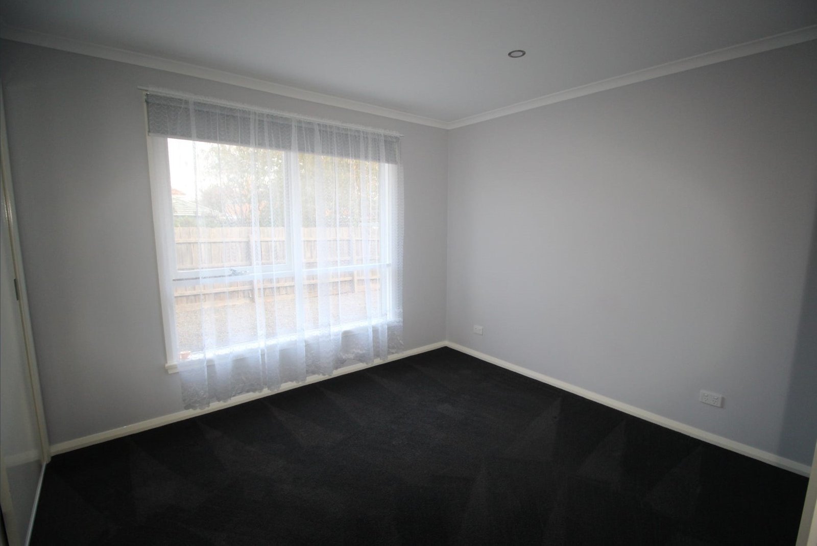 Gallery: 4/19 Romney Street
