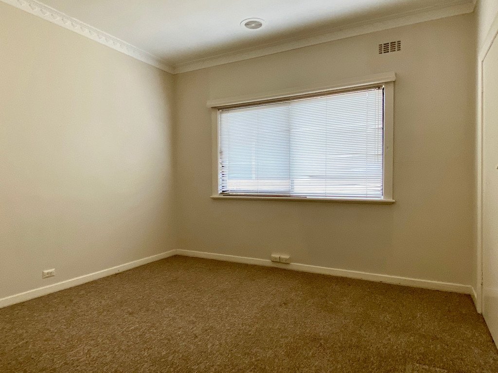 419 Tarakan Avenue NORTH ALBURY 8