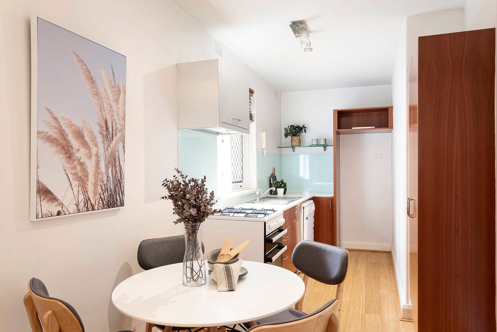 Real Estate and Property in 4/19 Tiuna Grove, Elwood, VIC