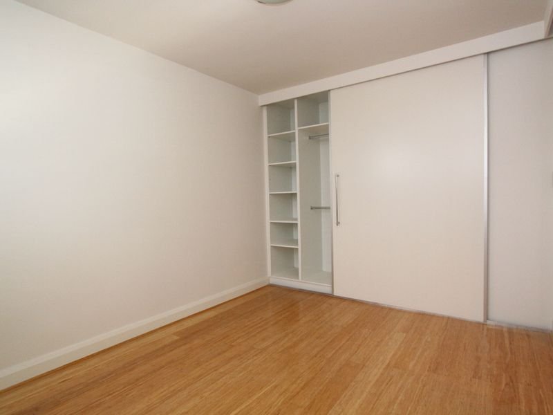 Real Estate and Property in 4/19 Tiuna Grove, Elwood, VIC