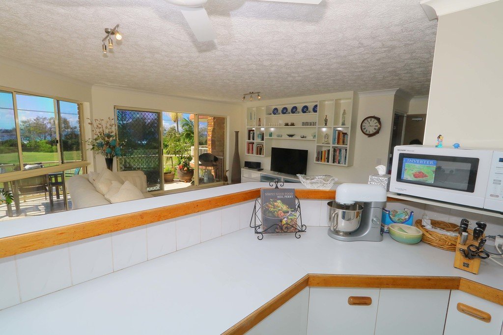 4/190 Marine Parade KINGSCLIFF 5