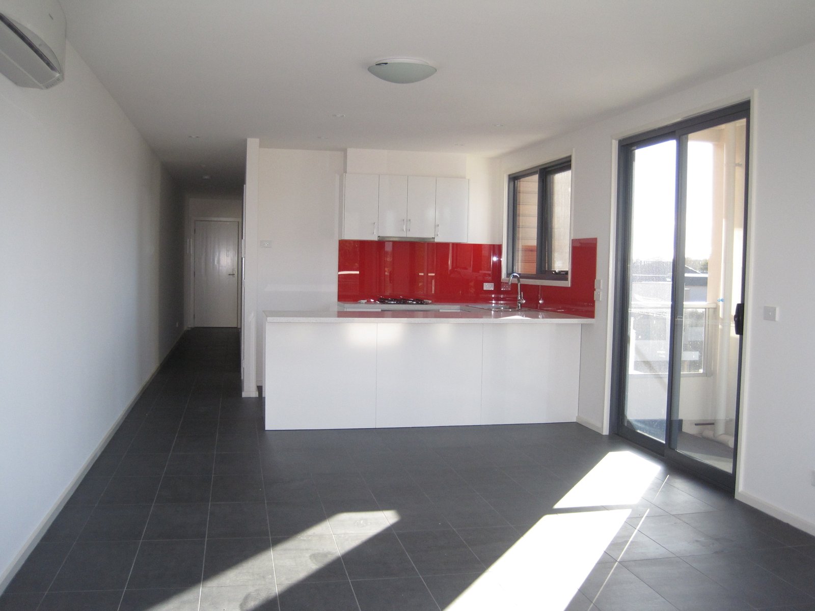 Gallery: 4/191 McKinnon Road