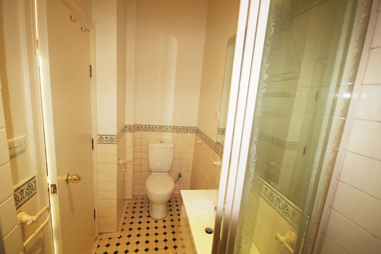 4/192 St Johns Road GLEBE 6