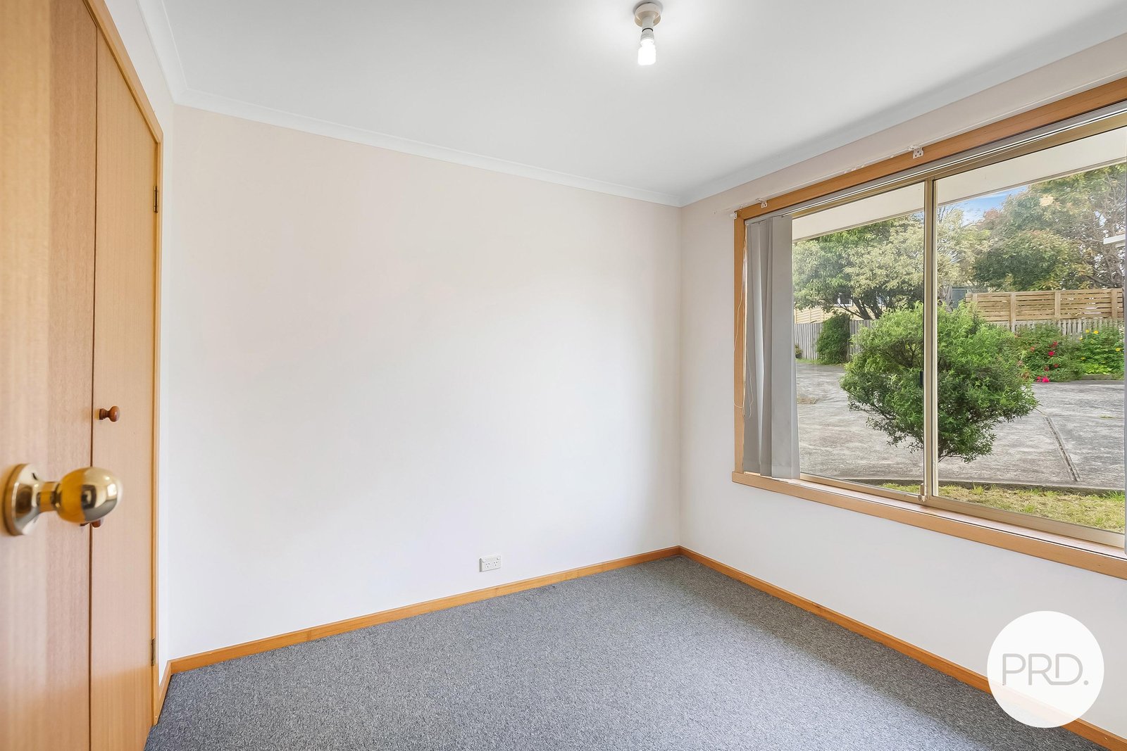 4/19a Rosbar Street CLAREMONT 5