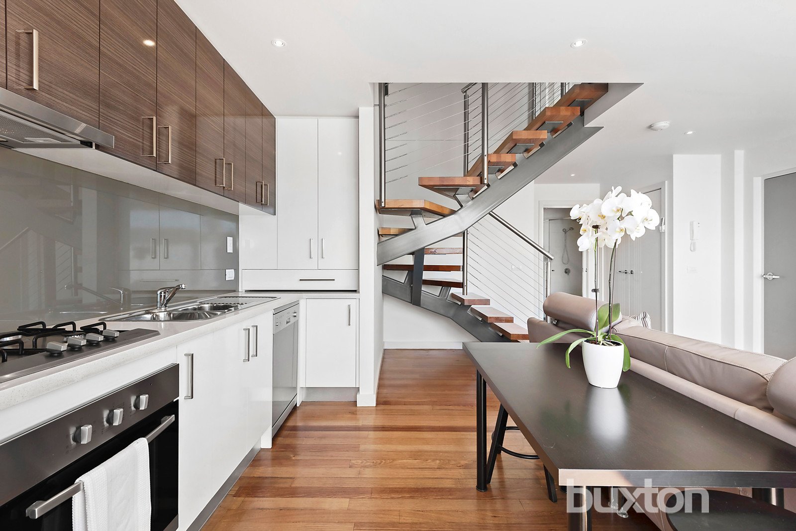 Gallery: 4/1a Golden Avenue