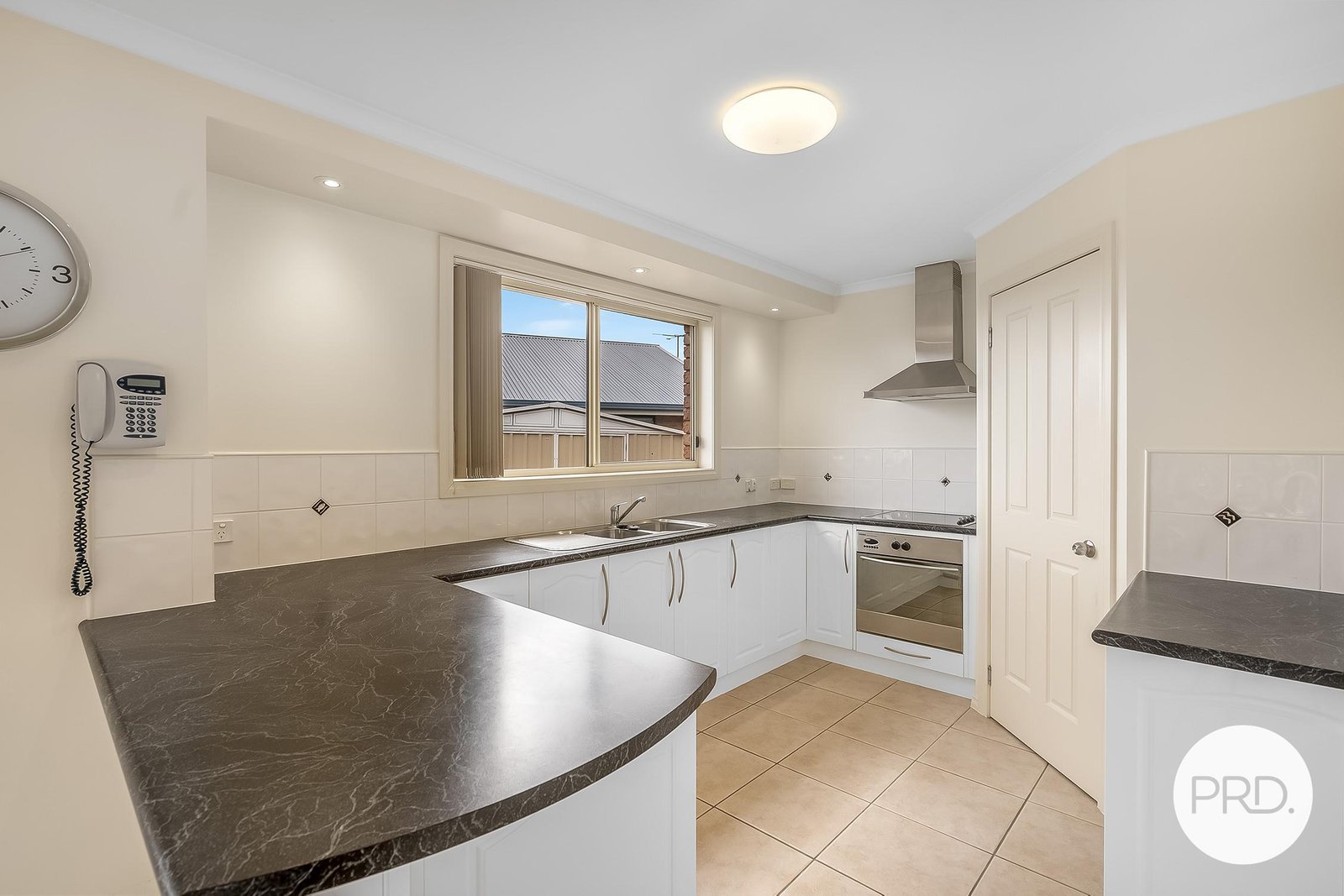 41a Madison Avenue BRIGHTON 4