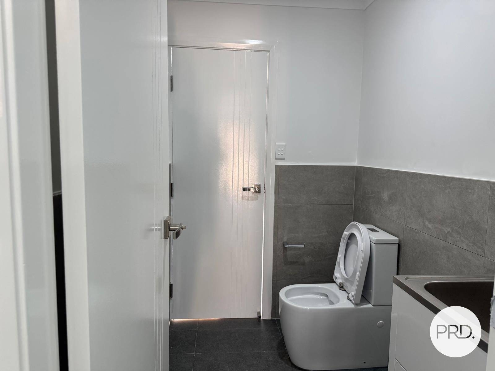 41A Sackville Street INGLEBURN 8