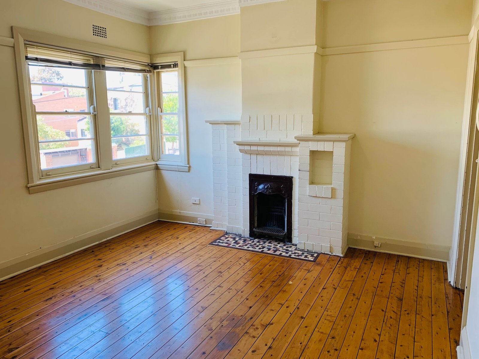 4/1A Short Street CARLTON 2