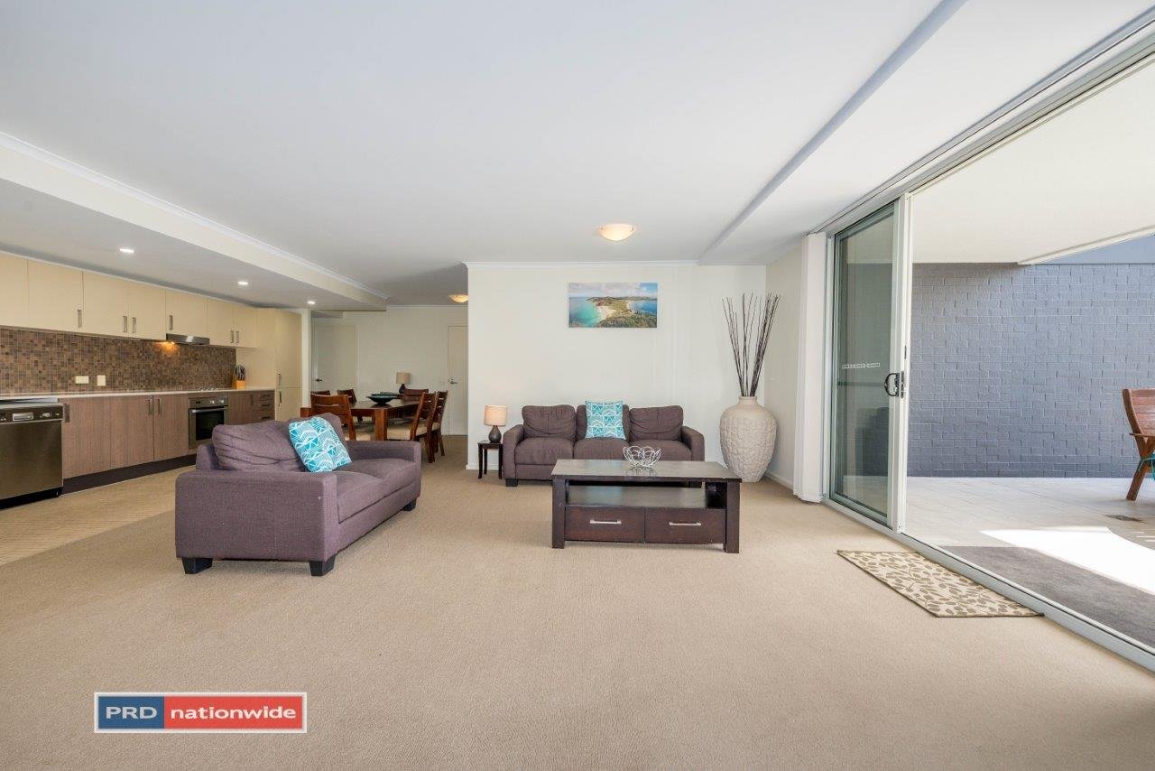 4/1a Tomaree Street NELSON BAY 7