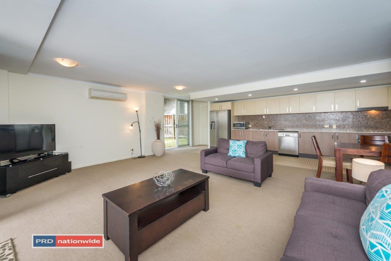 4/1a Tomaree Street NELSON BAY 9