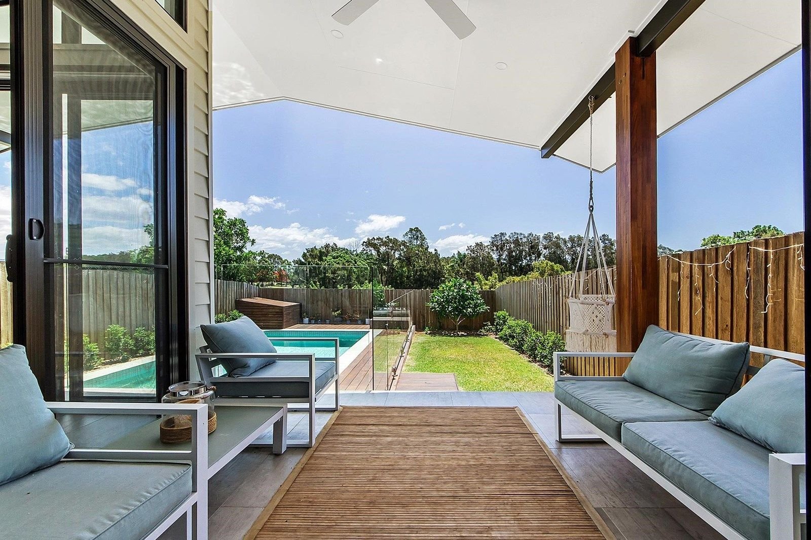 41B Fairway Drive CLEAR ISLAND WATERS 3