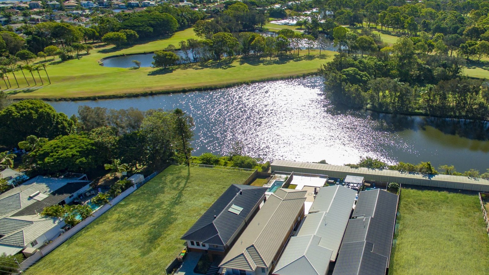 41B Fairway Drive CLEAR ISLAND WATERS 4