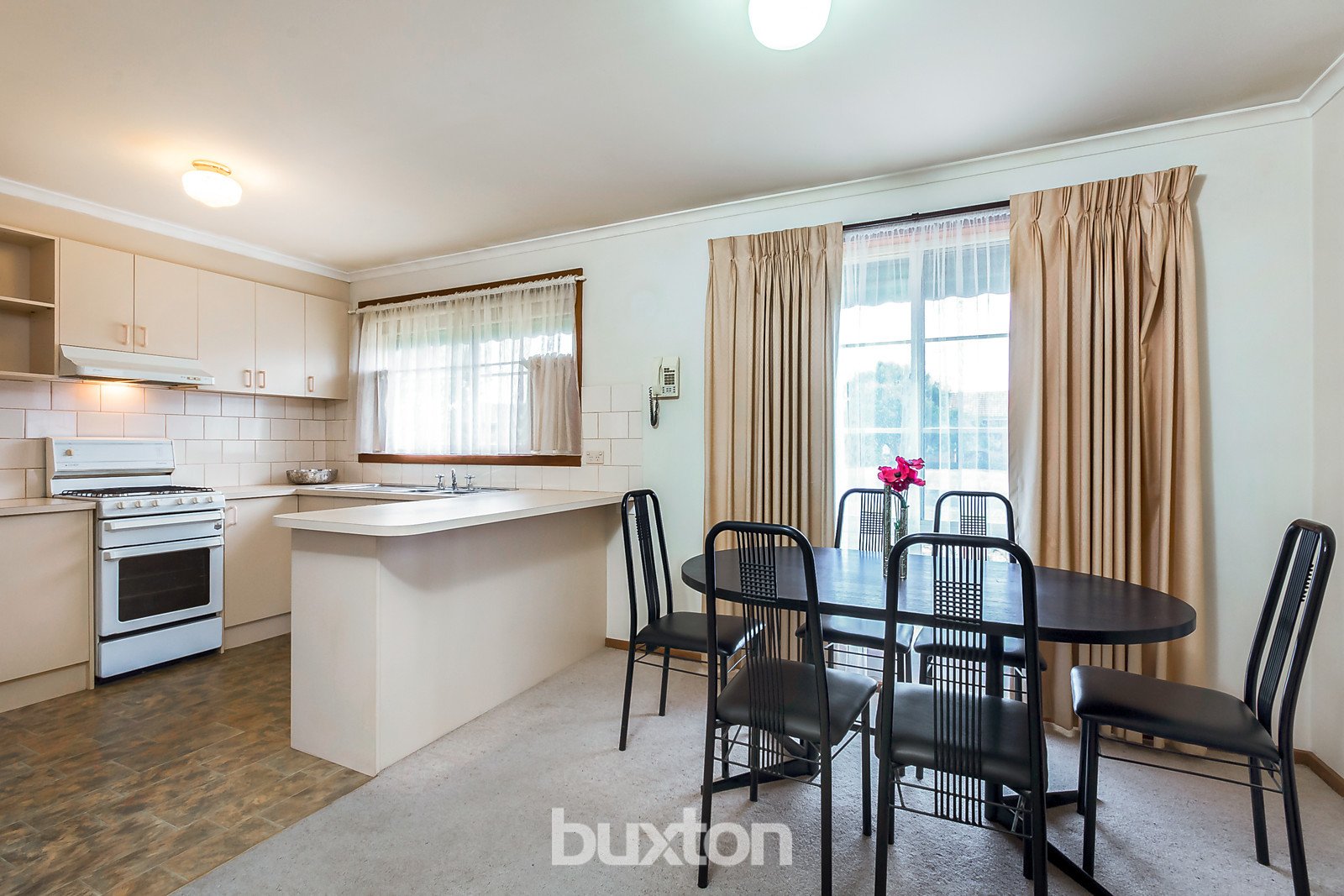 Gallery: 4/2-3 Enbrook Court
