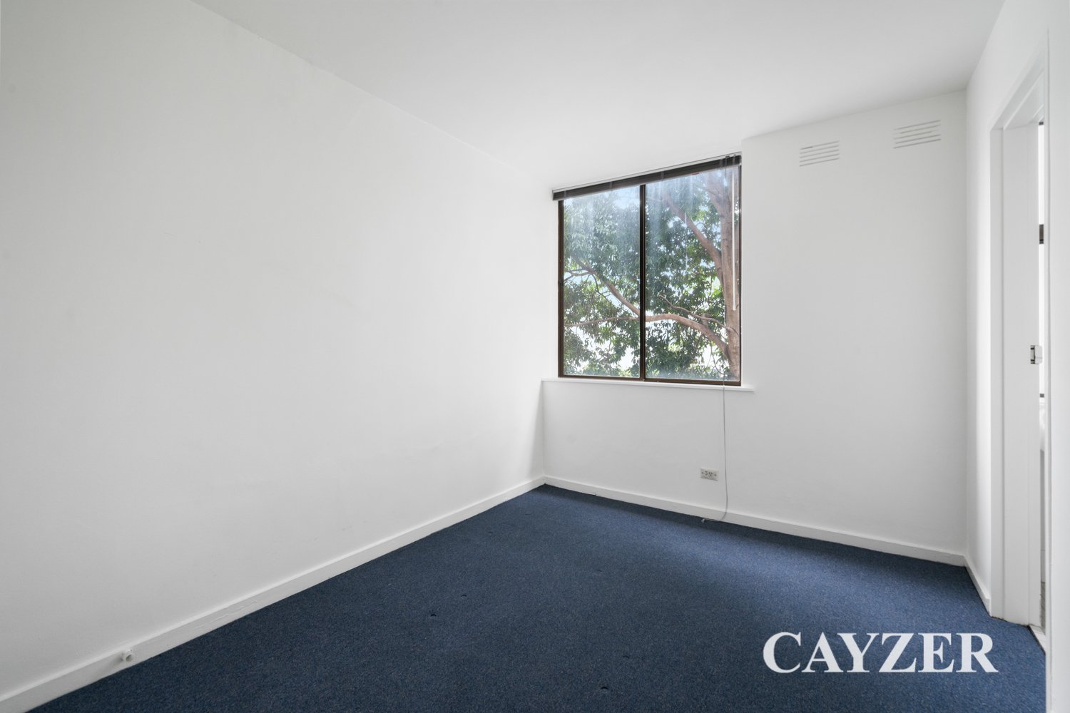 Gallery: 4/2-6 Caroline Street South