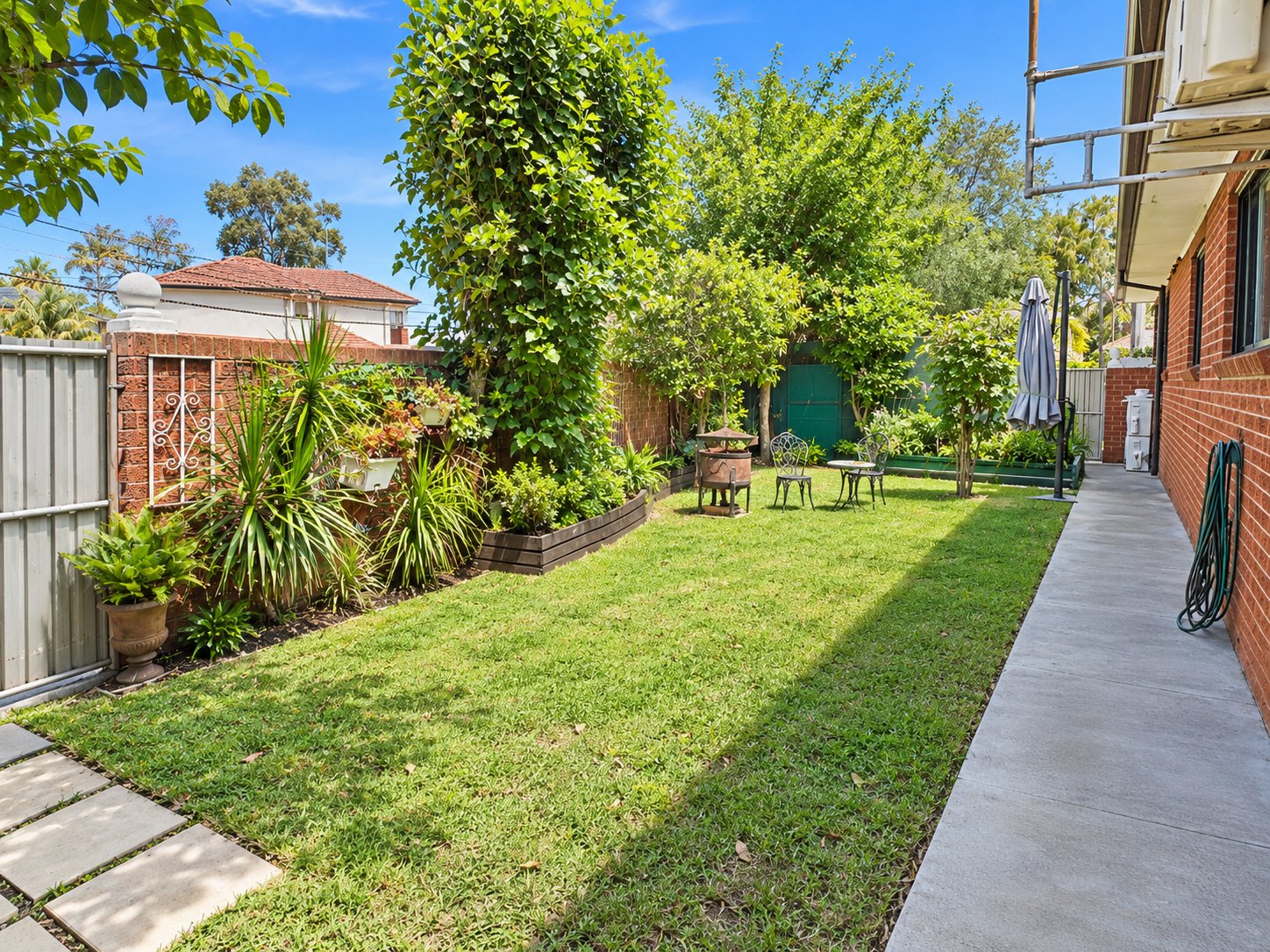 42 Anniversary Street BOTANY 9