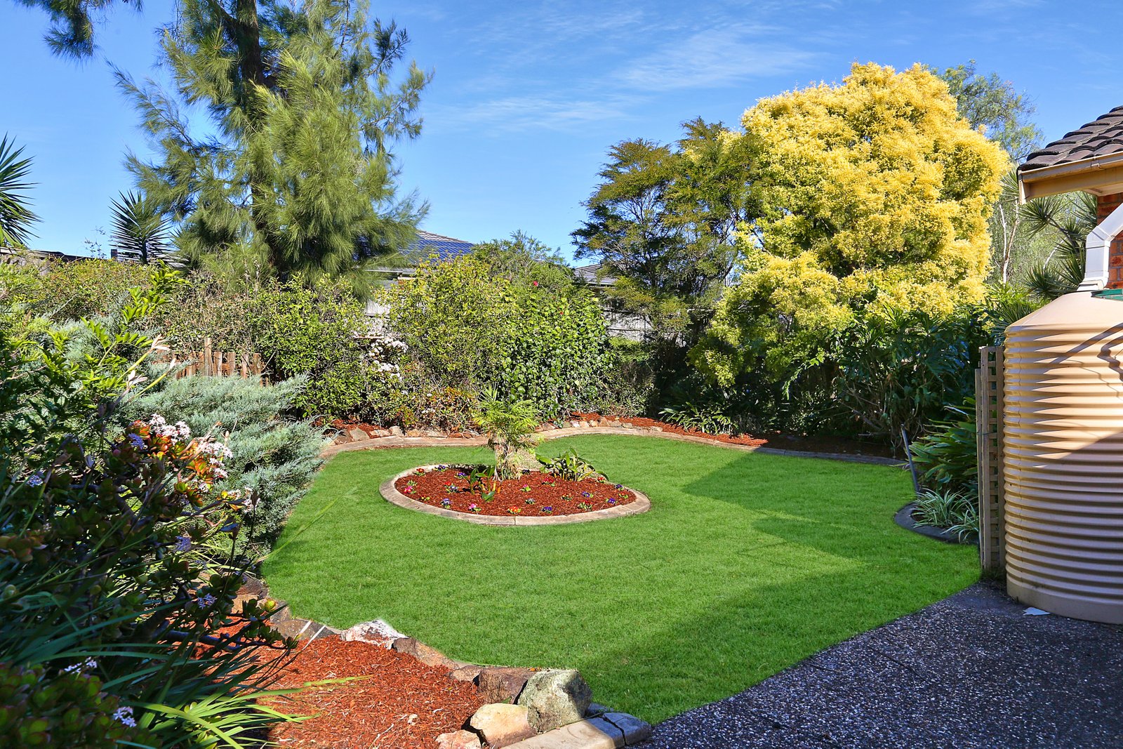 42 Ashmore Crescent KANAHOOKA 8