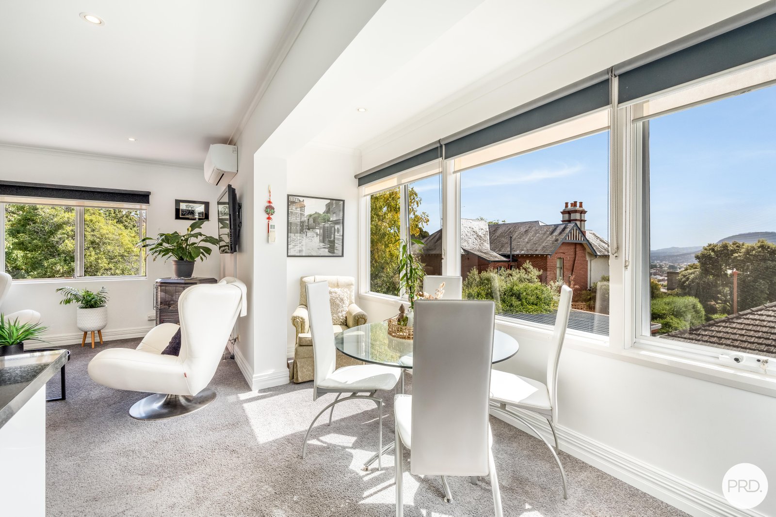 4/2 Auvergne Avenue MOUNT STUART 5