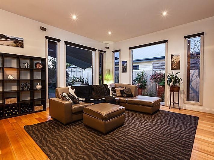Gallery: 42 Ballard Street