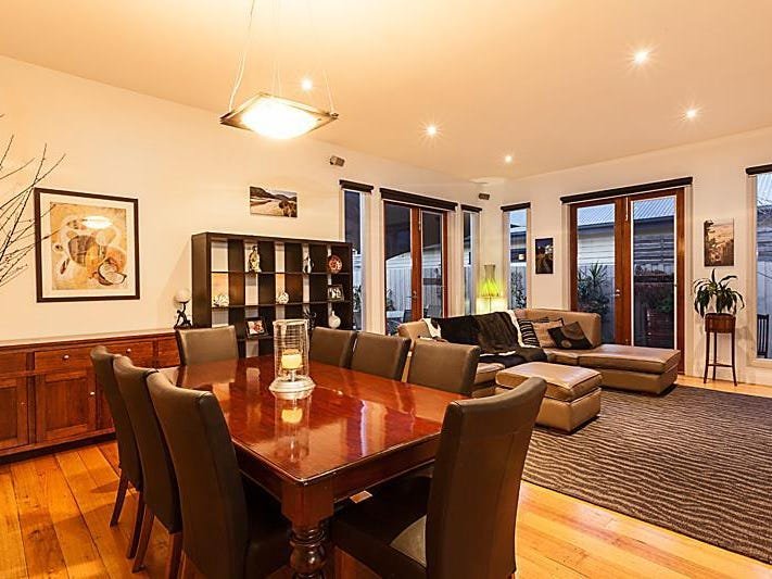 Gallery: 42 Ballard Street