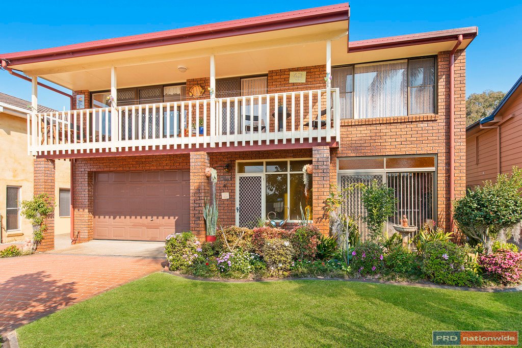 42 Bell Street DUNBOGAN 1