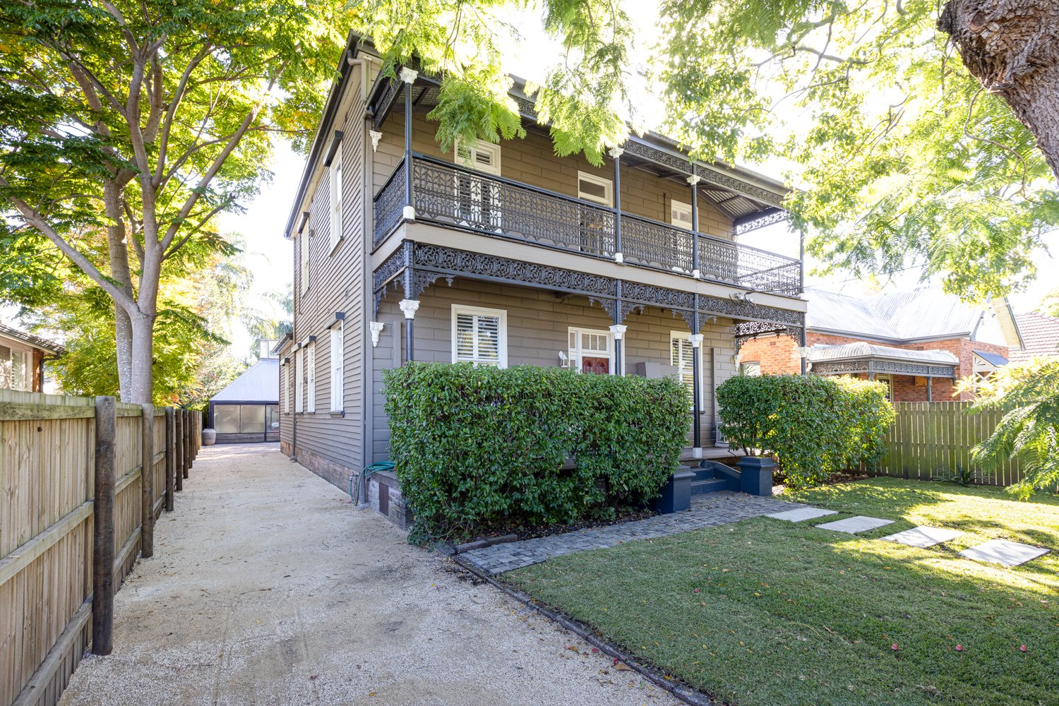 42 Belmore Road LORN 2