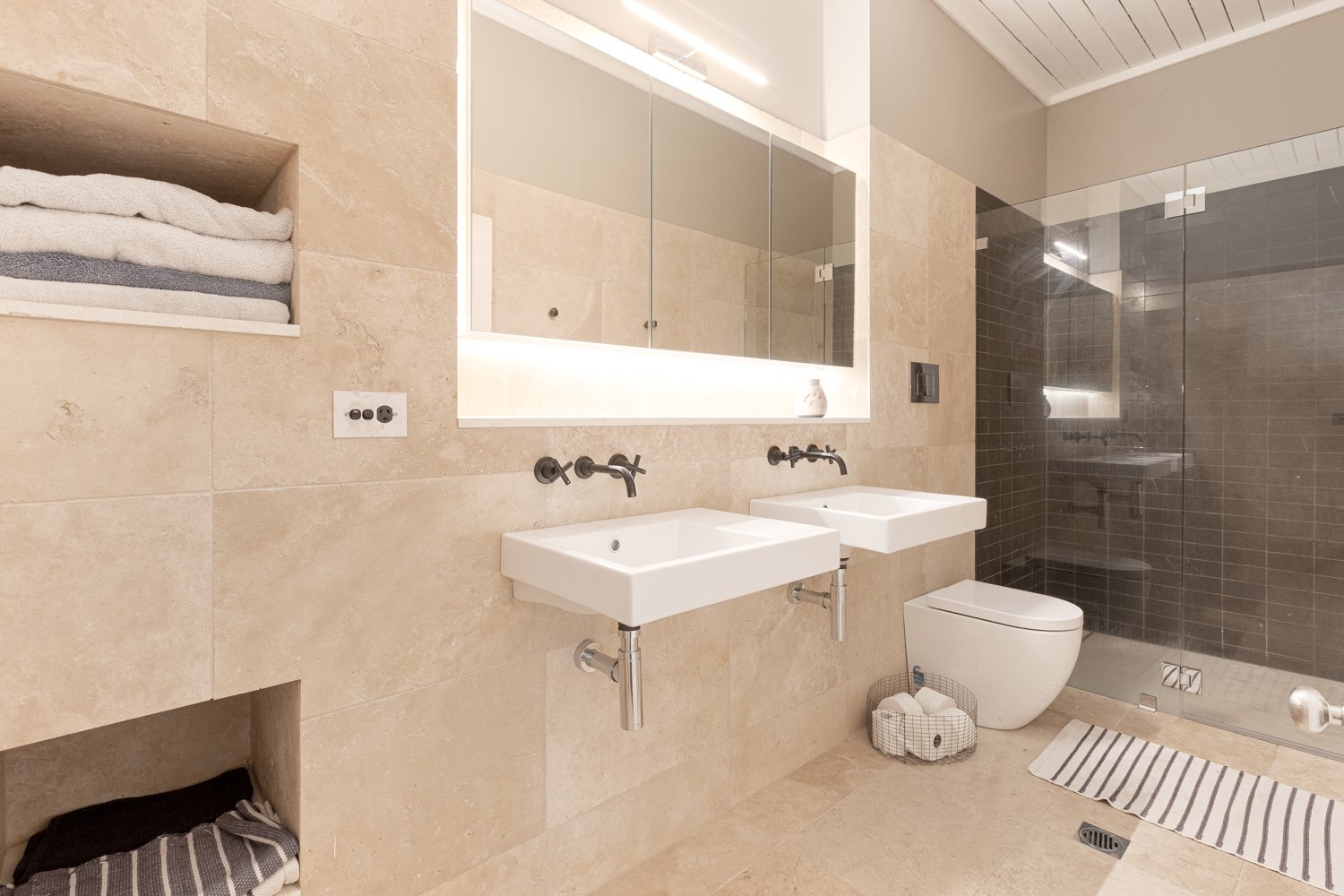 42 Belmore Road LORN 14